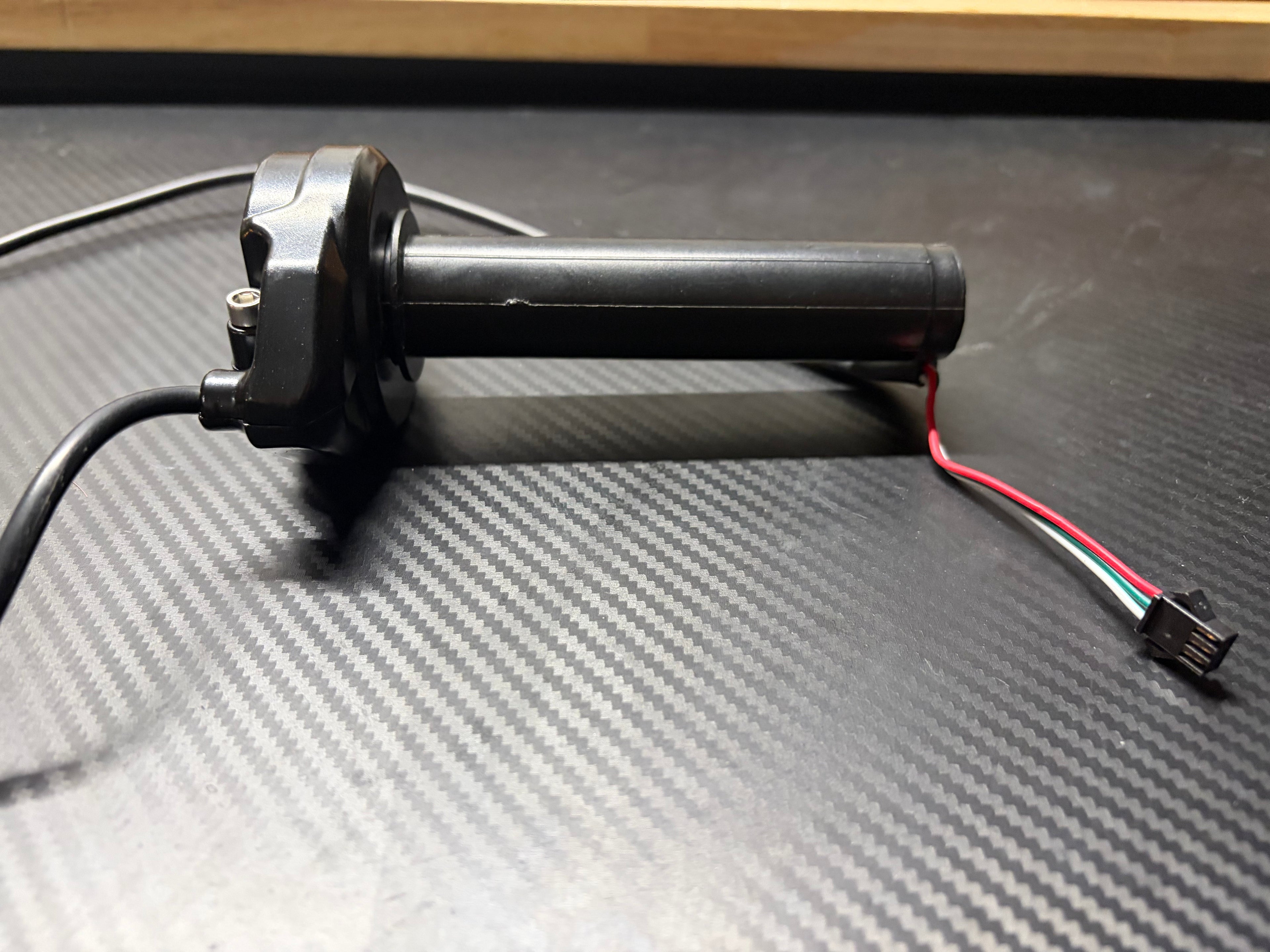 Ridstar Q20 Surron Throttle