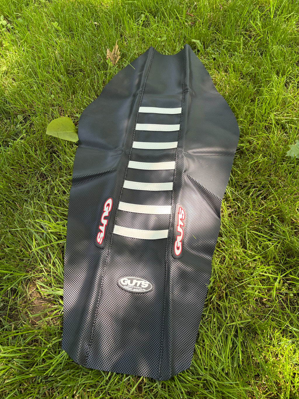Universal fit: Guts Seat Cover